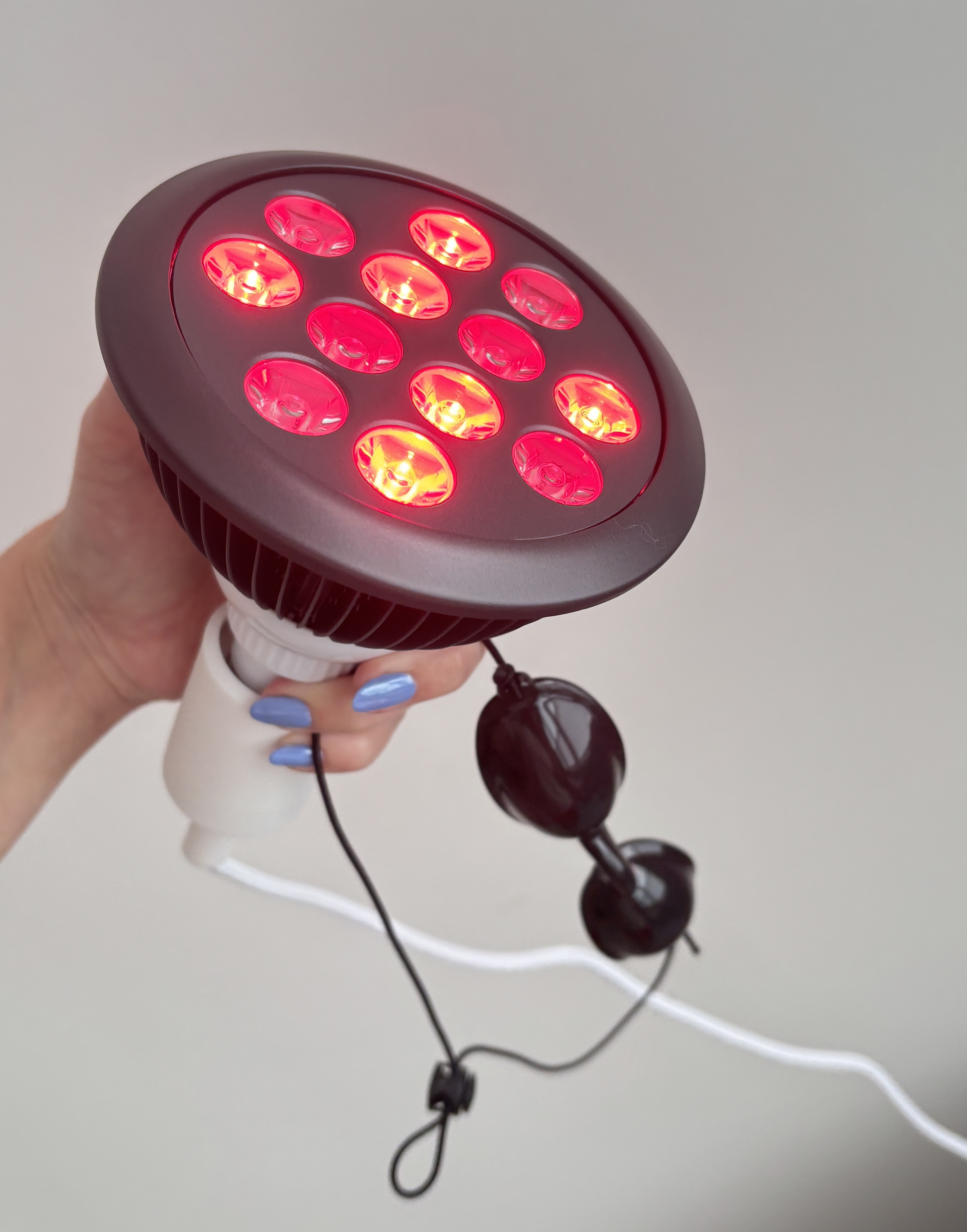 red light bulb used for skincare